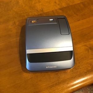 Polaroid intra camera